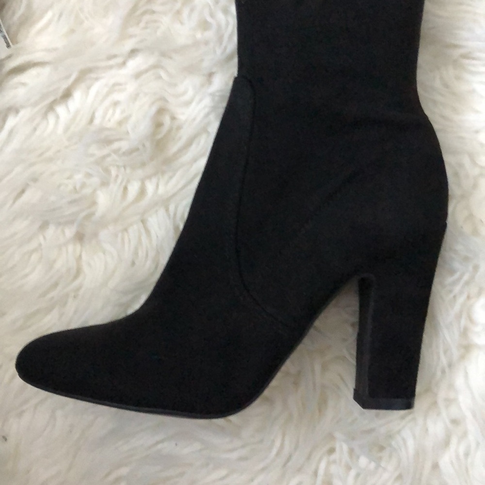 New UNISA Black Over the Knee 4” Heeled Boots - Picture 10 of 14